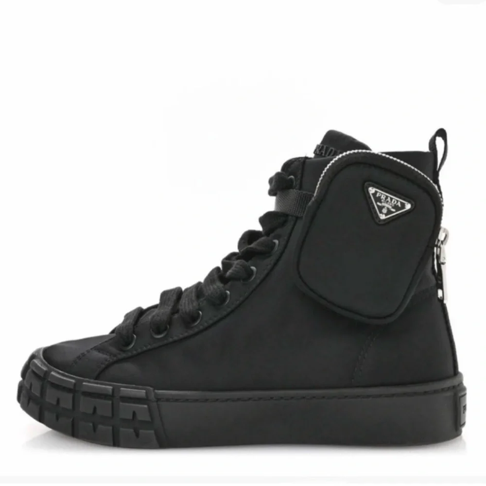 PRADA pouch nylon sneakers - Picture 10 of 10